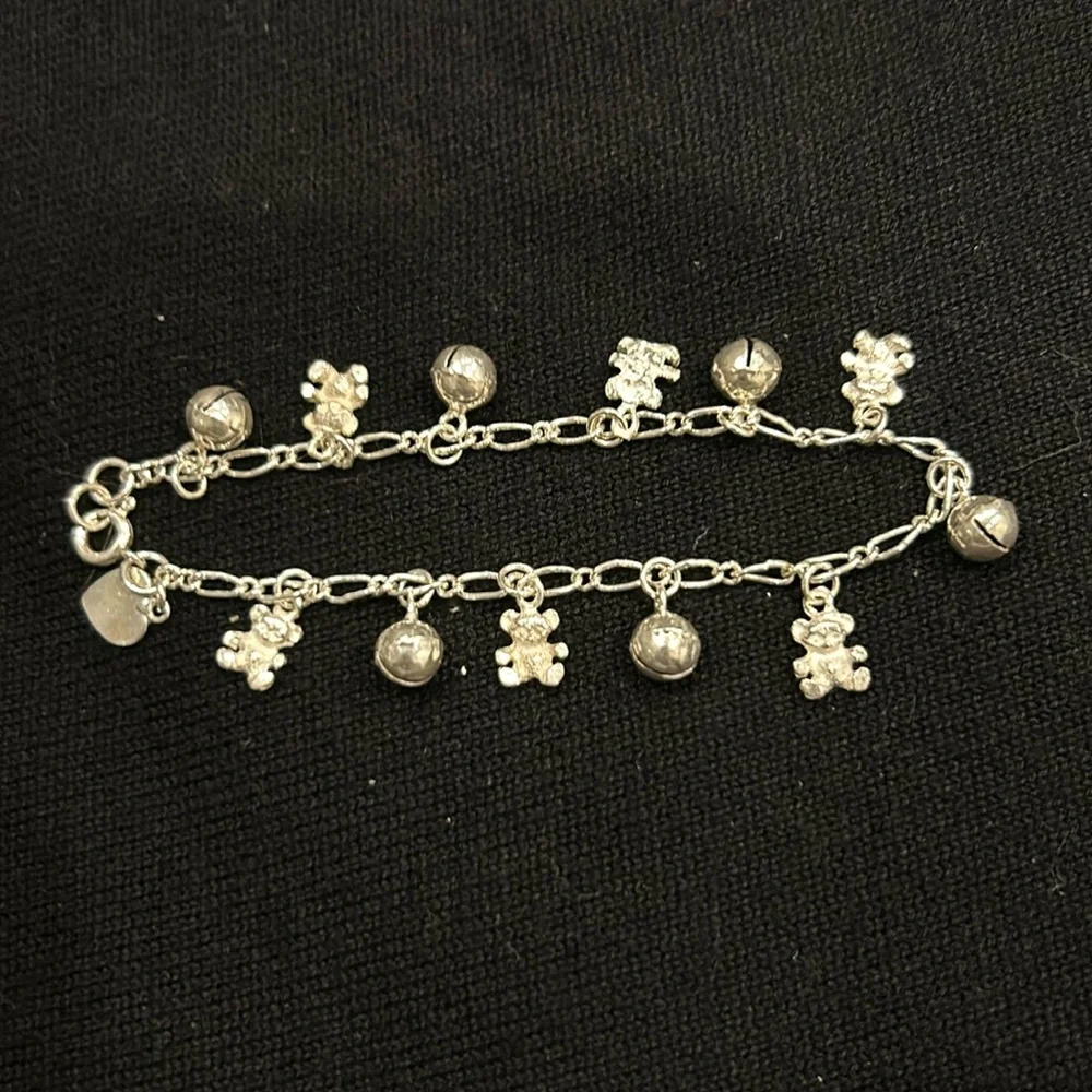 Child’s Sterling Silver Charm Bracelet 3 1/2” Wide Very Good Used Condition